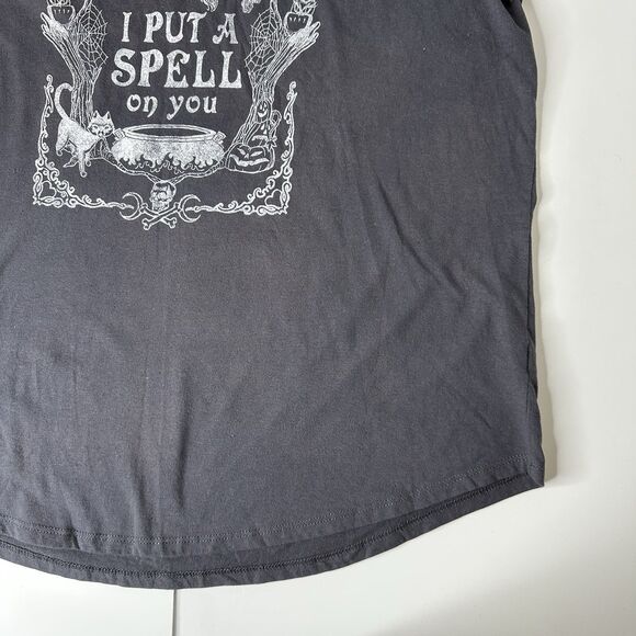 Disney Hocus Pocus T Shirt Sz XL Gray I Put A Spell On You Halloween Maurices - Picture 6 of 13